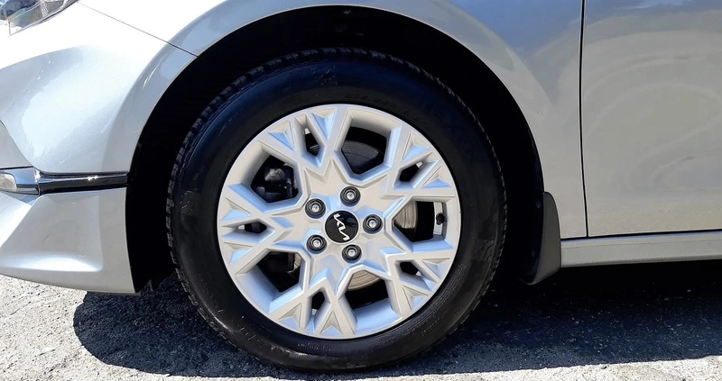 Kia Ceed cena 89900 przebieg: 17794, rok produkcji 2022 z Konin małe 154